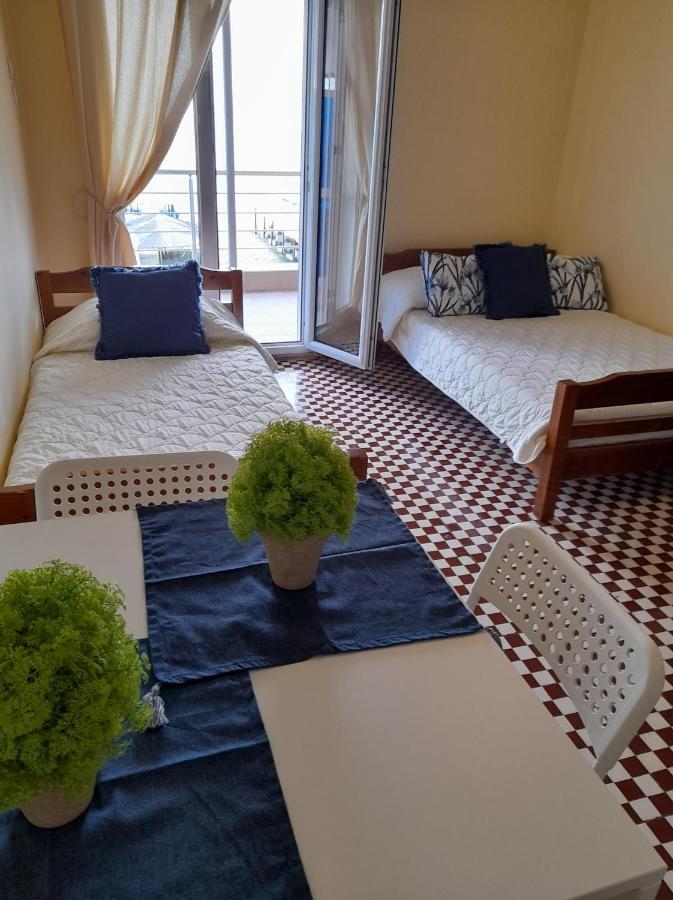 Isalos Apartments Studios Néoi Epivátai Esterno foto